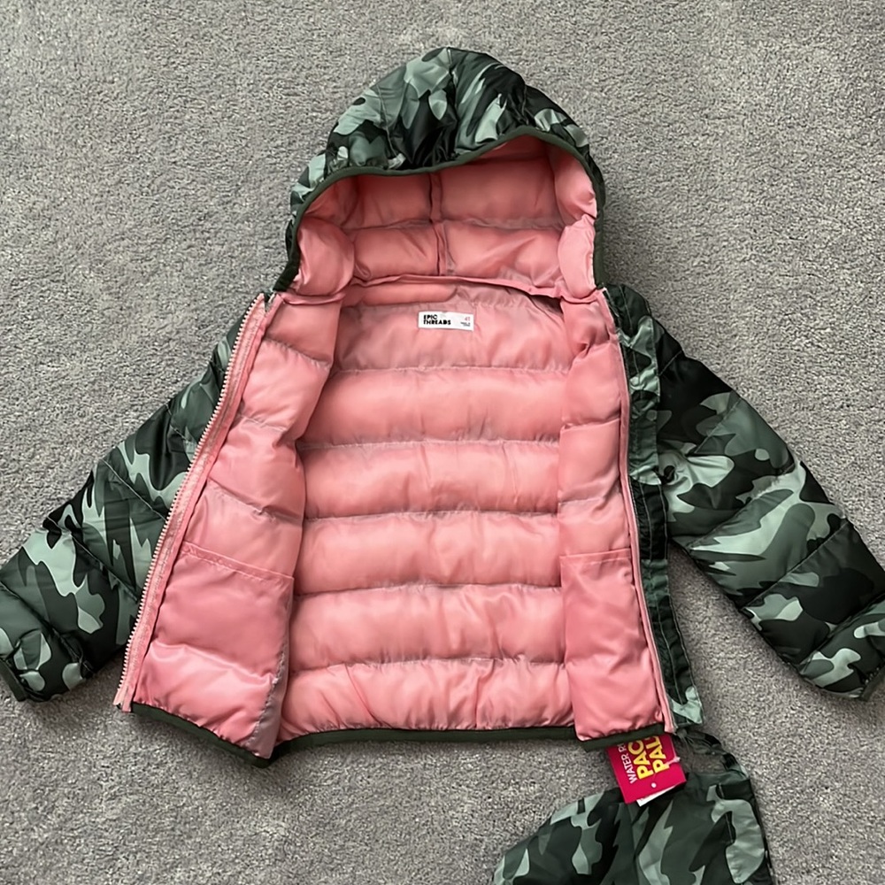 Packable Pals Water Resistant Jacket - Picture 3 of 5
